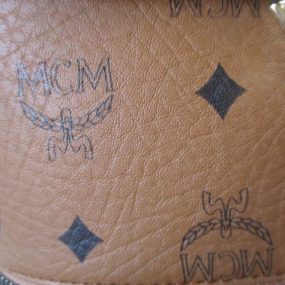 MCM Monogram Medium Flap Turnlock Bag Gold Hardware - Picture 6 of 12